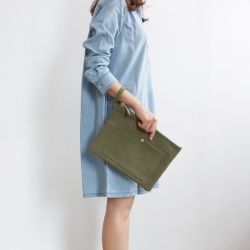 STANDARD CLUTCH / L / KHAKI
