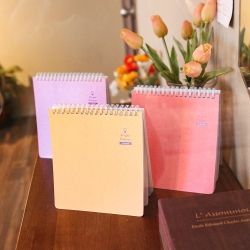 Bright 4-month Planner