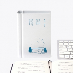 Korean Literature Bookend 