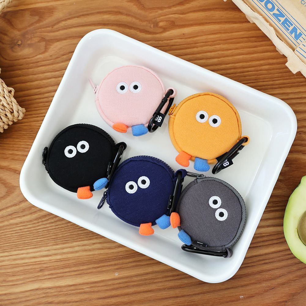 Brunch Brother pompom airpods pouch