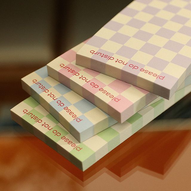 DO NOT DISTURB Checkerboard Memo Pad