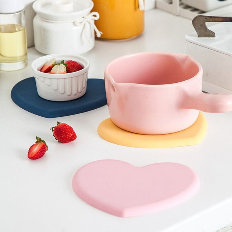 Heart-Shaped Pastel Color Silicone Thick Pot Pad