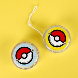 Pokemon Lighting Yoyo, Random