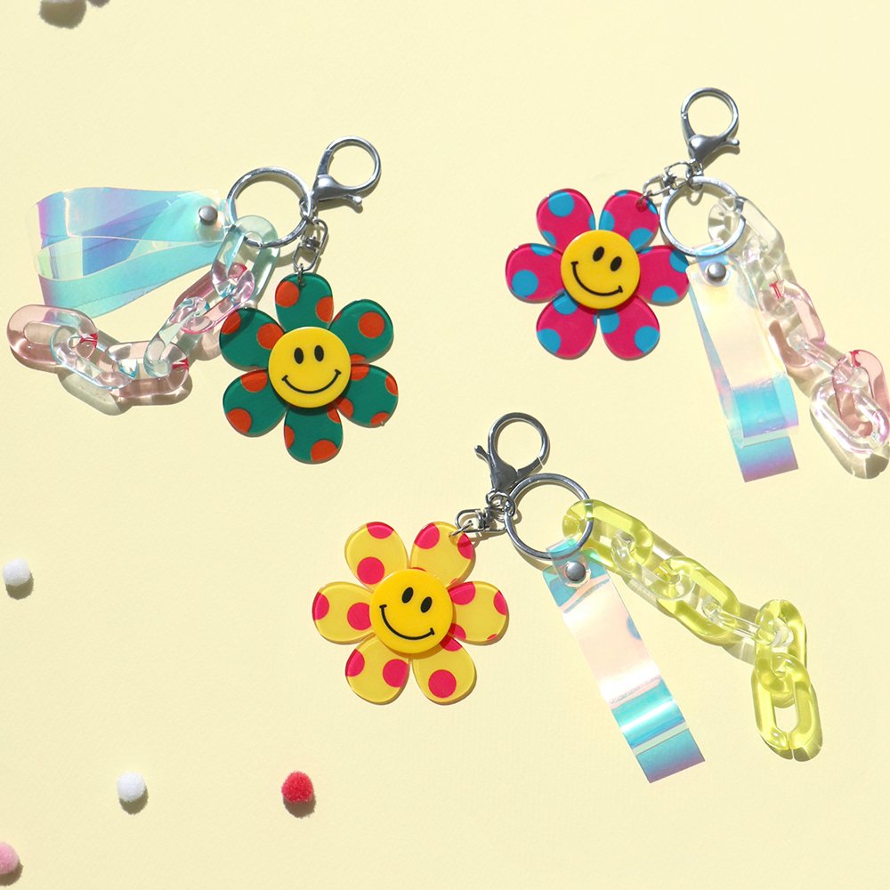 BFANCY PATTERN SMILE FLOWER Keyring
