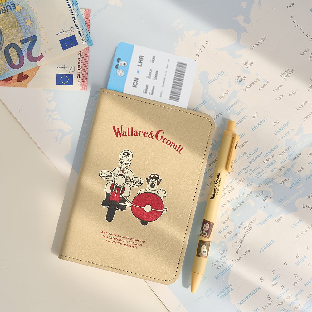 Wallace and Gromit Travel Passport Case_Motorbike