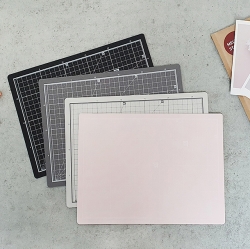 Double-sided Slim Cutting Mat A4