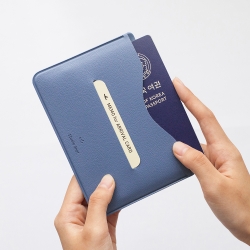 Essential Passport Sleeve