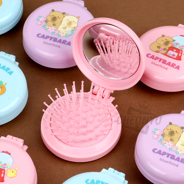 Capybara comb mirror set, Random