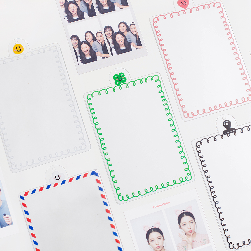 Big size 4 cut photo holder smile