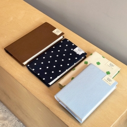 set up bookwear