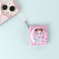 Gianna Mini Diary, Random