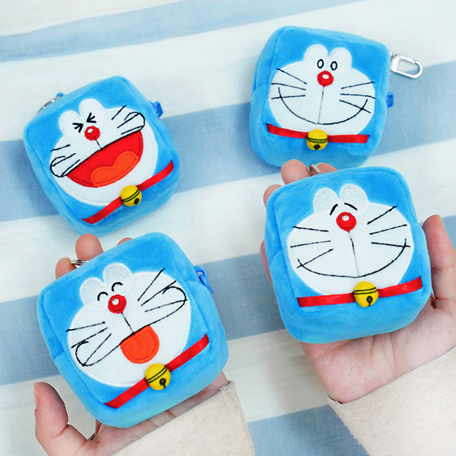 Doraemon Face Square Expression Pouch