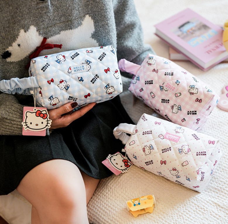 Hello Kitty Simple Pattern Pouch
