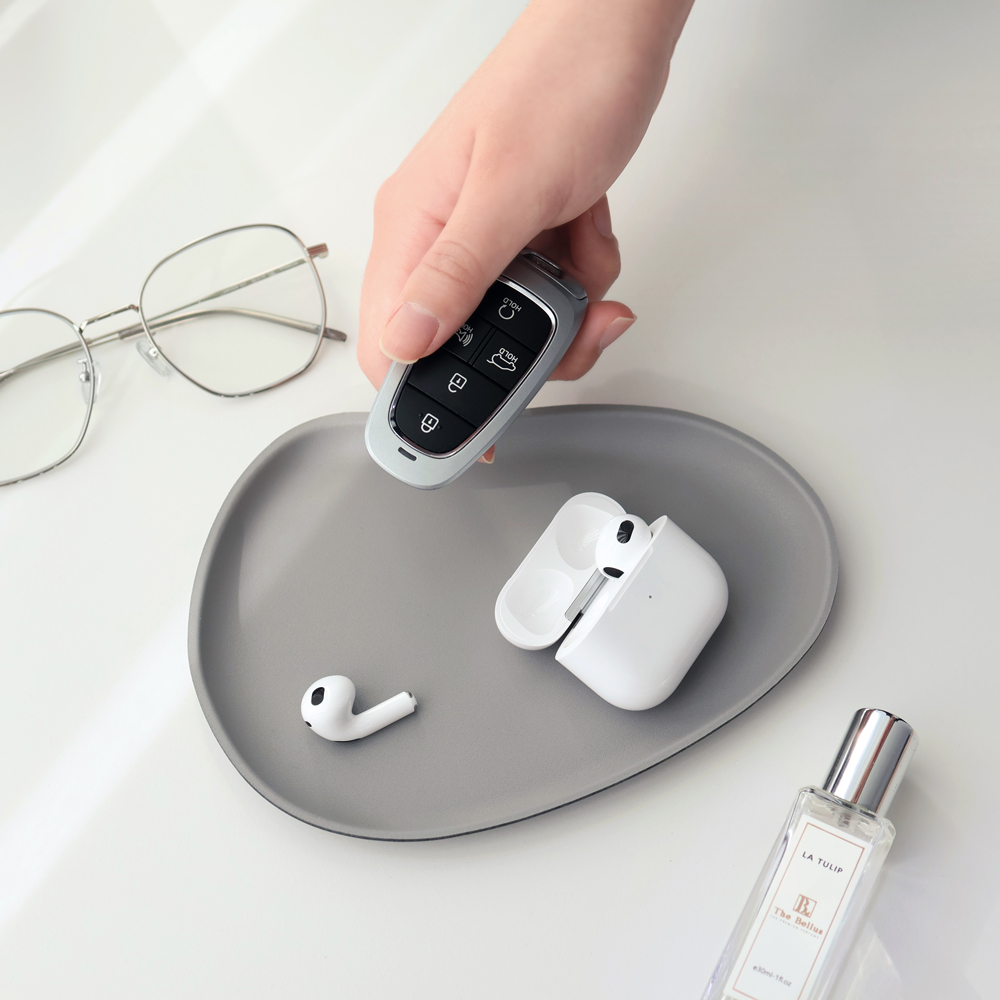 Pebble Tray