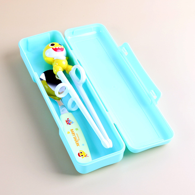 Baby shark figure chopstics at training set
