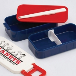 Peanuts Friends 2-Layer Lunch Box (Included Chopsticks)