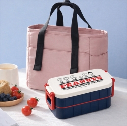 Peanuts Friends 2-Layer Lunch Box (Included Chopsticks)