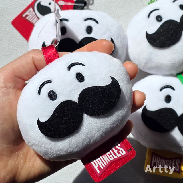 Pringles Face Keyring