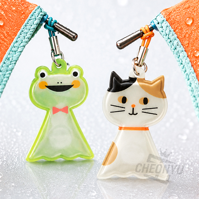 Teru Teru Bozu Magnetic Car Umbrella Holder