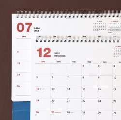 (26-27) Gi-Bon 18months Desk Calendar