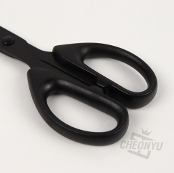 Simple Basic Grip Scissors 18cm, random