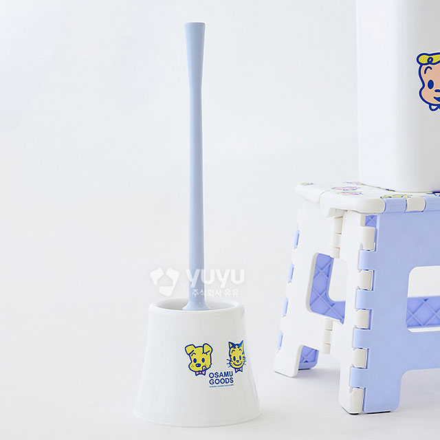 Osamu Goods toilet brush