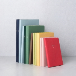 WEEKLY PLANNER 2027 B5