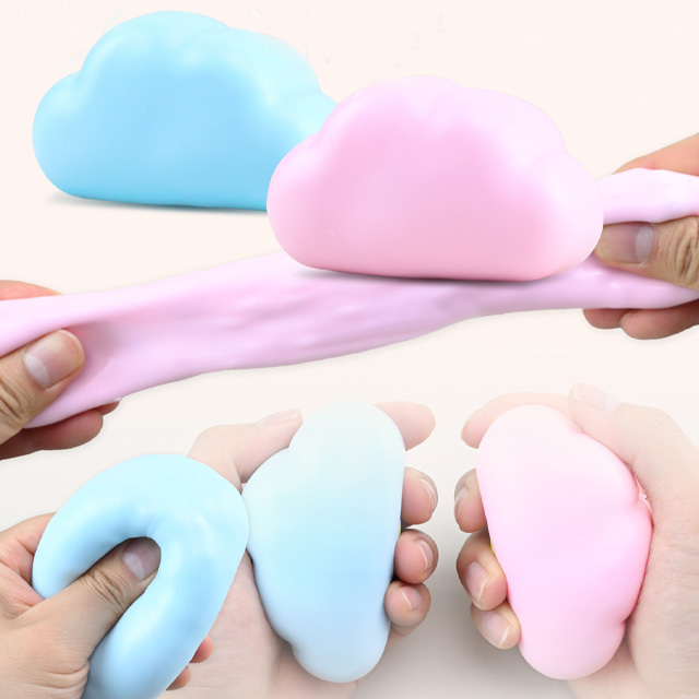 Pastel Cloud Crunch Slangi, Random
