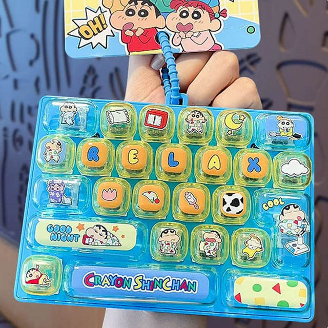 Crayon Shin-chan 26-Key Keyboard Keychain