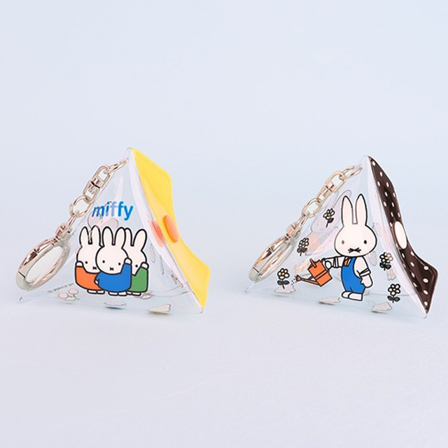Miffy Clear Triangle Pouch Keyring_yellow