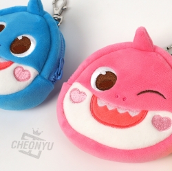 Pinkfong Daddy Shark Face Pouch 10cm