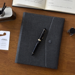 2027 Gentle Diary