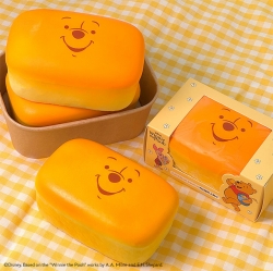 Winnie the Pooh Castella Squishy
